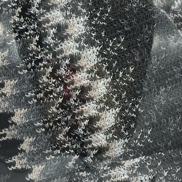 NWT MISSONI SCARF AND HAT SET $320 Multicolor - Picture 3 of 8